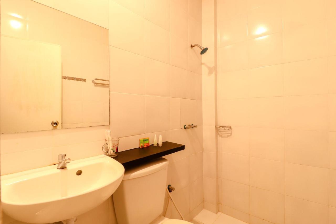 Hotel Jawa Сурабая Екстериор снимка